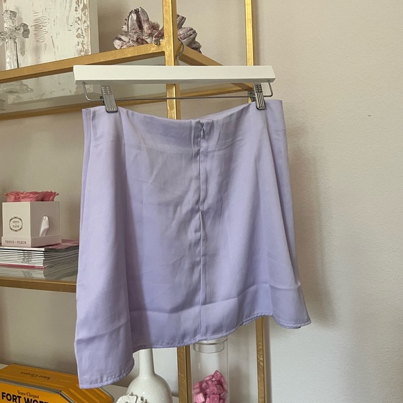 WeWoreWhat Satin Set in Heather Purple - Picture 5 of 6